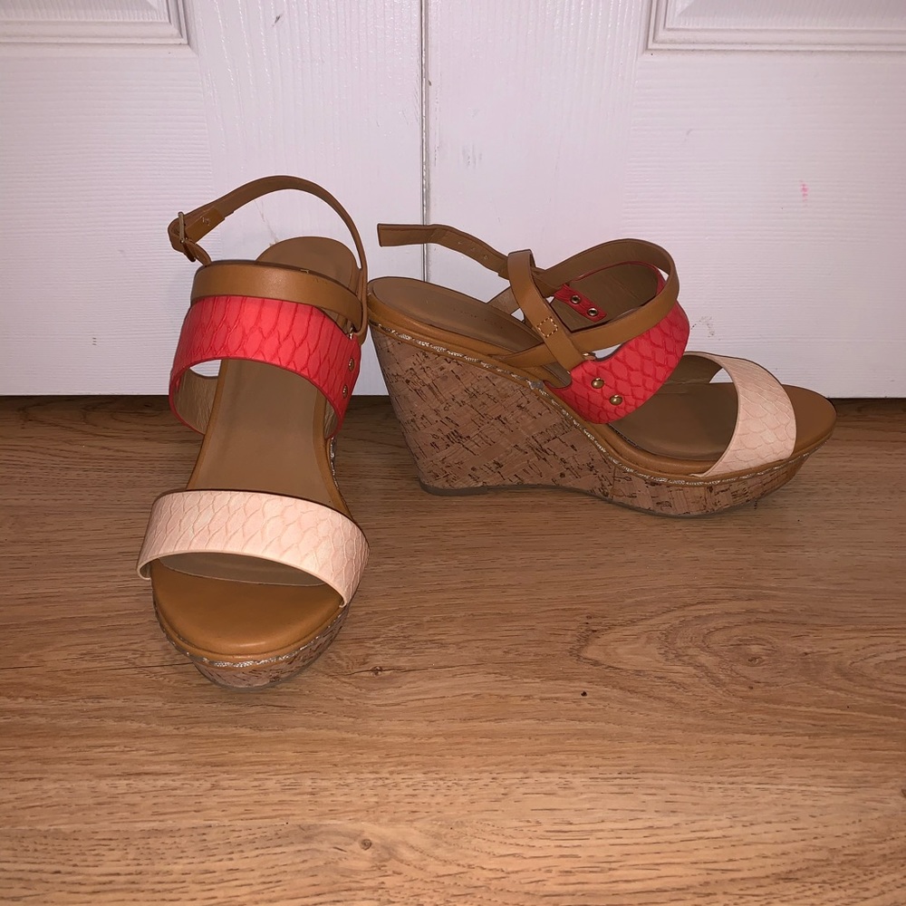 Snake skin wedges!
